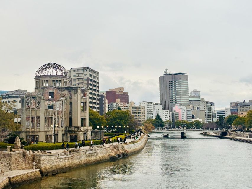 Hiroshima: History of Hiroshima Group Walking Tour - The guides make the difference