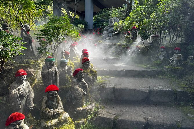 Hiroshima & Miyajima All-Inclusive Tour w/Licensed guide Pancho - Walking through Hiroshima Peace Memorial Park