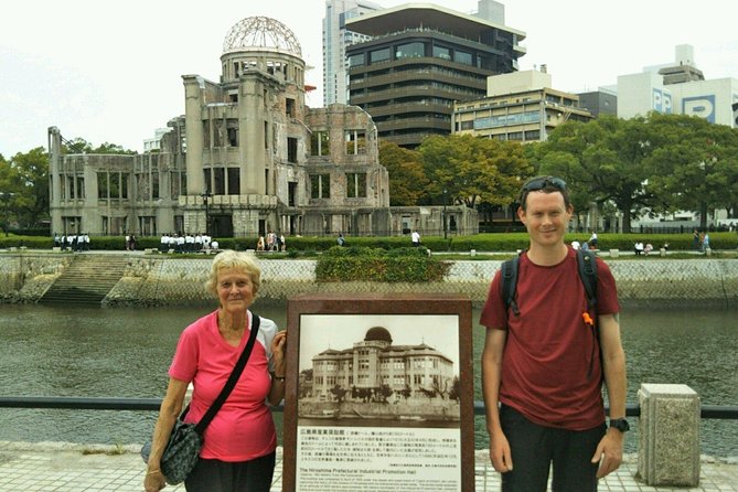 Hiroshima / Miyajima Full-day Private Tour with Government Licensed Guide - Food, family needs, and the walking load