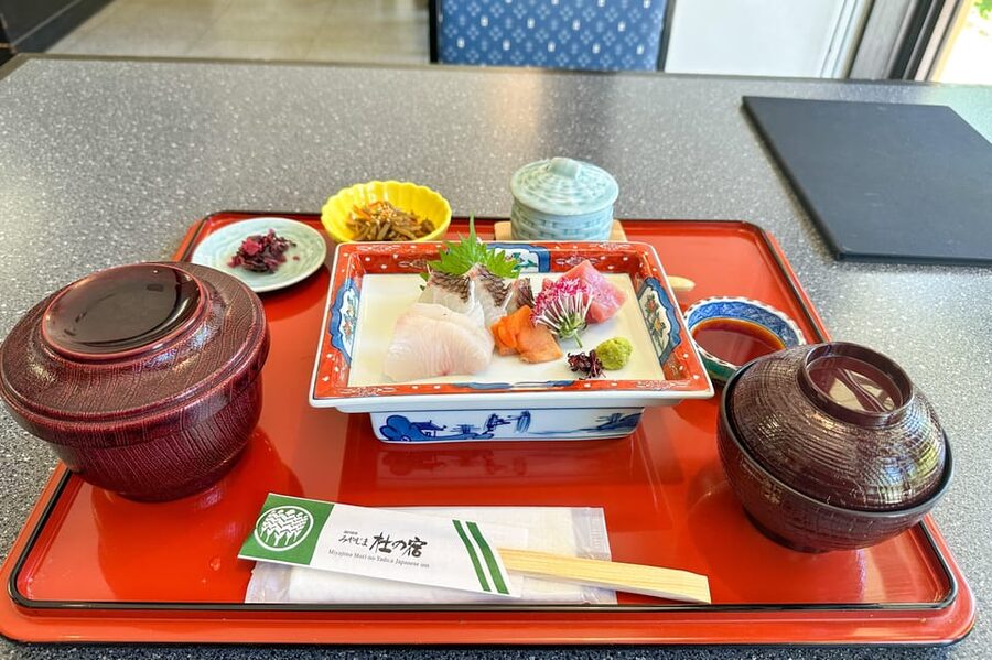 Hiroshima: Miyajima Half-day Historical Walking Tour - The O-Torii and the changing tide