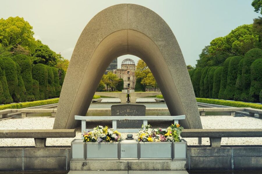 Hiroshima: Miyajima Peace Memorial Icons of Peace and Beauty - One Hour Inside the Hiroshima Peace Memorial Museum