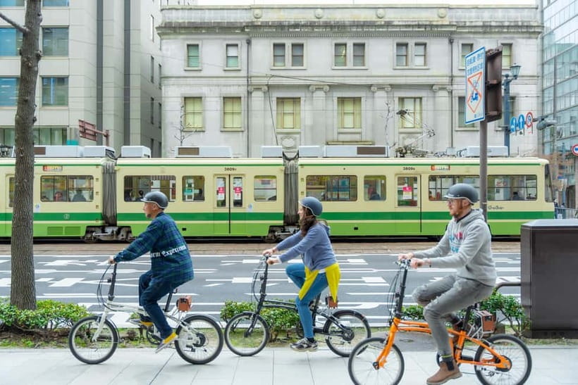 Hiroshima: Peace Cycling Tour with Local Guide - Key points at a glance