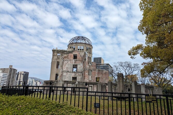 Hiroshima Peace Memorial and Atomic Bomb Dome Private Tour - The Cenotaph and the shape of the park