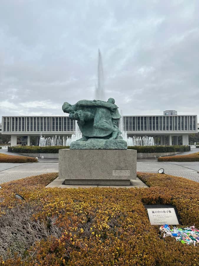 Hiroshima: Private City Highlights Walking Tour - Comfort, weather, and the four-hour pace