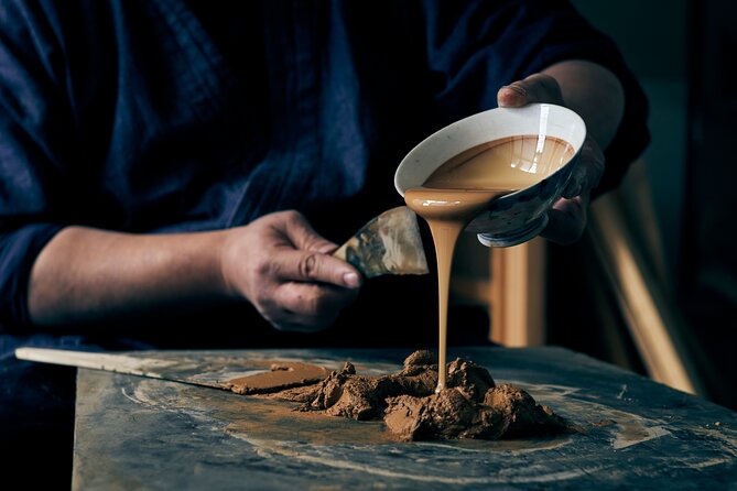 Hiroshima:Private lacquer workshop experience tour(gift included) - Meeting Naoya Takayama and seeing the studio work