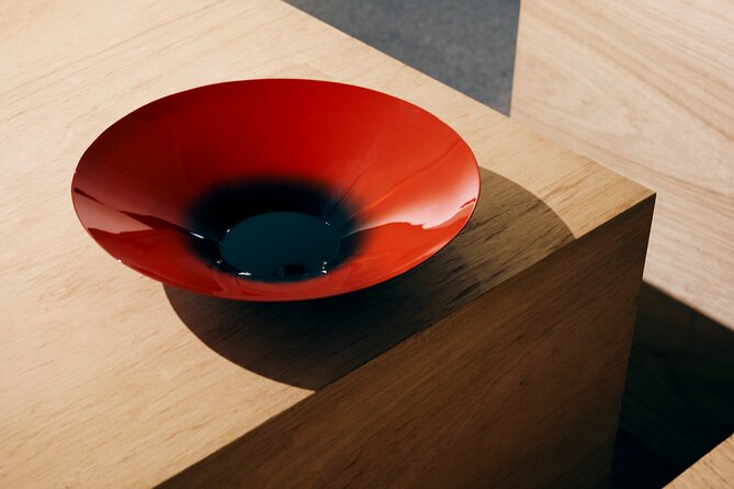 Hiroshima:Private lacquer workshop experience tour(gift included) - The lacquer painting session