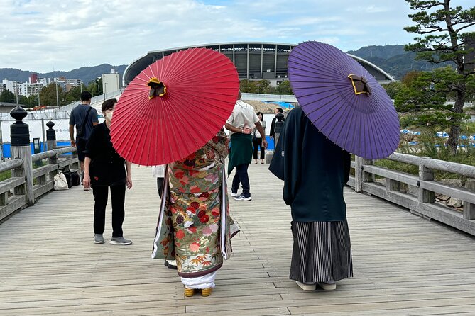 Hiroshima’s Heart: A 4-Hour Private Storytelling Walk - Shukkeien Garden starts the story quietly