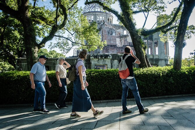 Hiroshima’s Heart: A 4-Hour Private Storytelling Walk - Hiroshima Castle puts the city before 1945