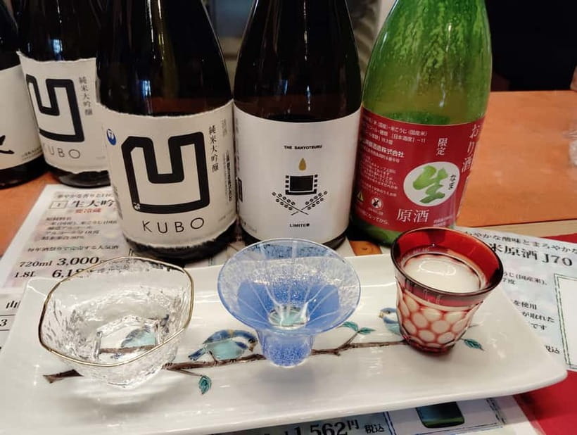 Hiroshima: Saijo Sake Tasting at 7 Breweries Guided Tour - Why Saijo is worth a sake afternoon