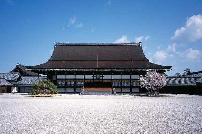 Historical Kyoto E-Bike Tour - Kinkaku-ji: the Golden Pavilion and its famous reflection