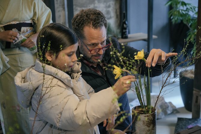 Ikebana Traditional Japanese Art of Flower Arranging - Why the seasonal flowers matter
