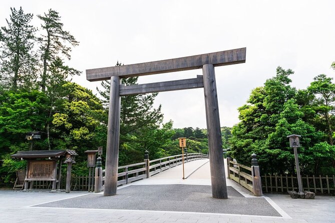 Ise Jingu(Ise Grand Shrine) Full-Day Private Tour with Government-Licensed Guide - Meoto Iwa and Futami Okitama Shrine