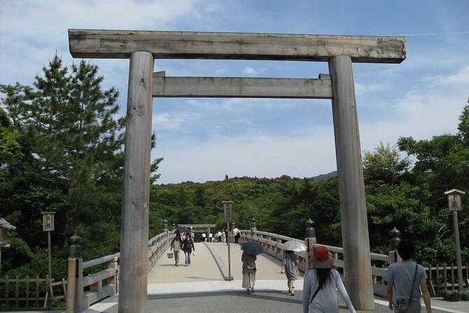Ise Jingu(Ise Grand Shrine) Full-Day Private Tour with Government-Licensed Guide - Hinjitsukan and a look at Meiji-era hospitality