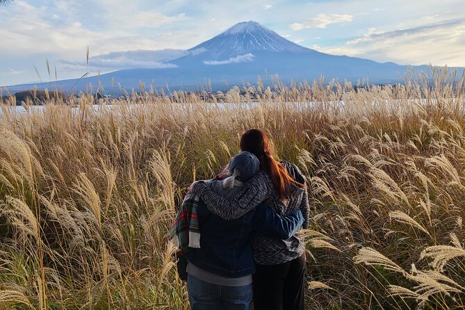 Johnny's Exclusive: Mt. Fuji Adventure from Kawaguchiko - Motosuko and Saiko Iyashi no Sato Nenba