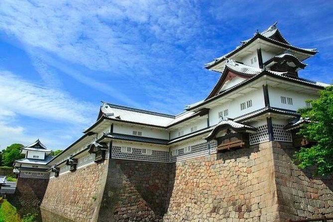 Kanazawa 4hr Private Tour with Government Licensed Guide - Higashi Chaya and Nishi Chaya