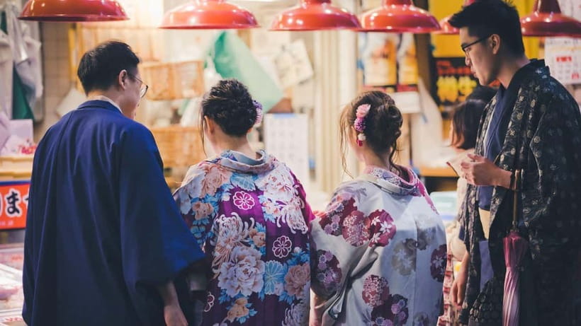 Kanazawa: City Highlights & Hidden Gems Private Walking Tour - Two hours, four hours, or a full day