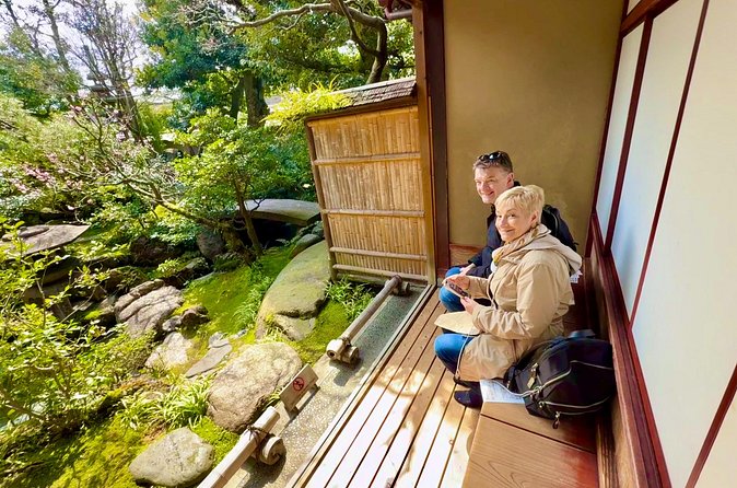 Kanazawa Full Day Private Tour to Top Highlights with Local Guide - Kenrokuen Garden, the grand finale