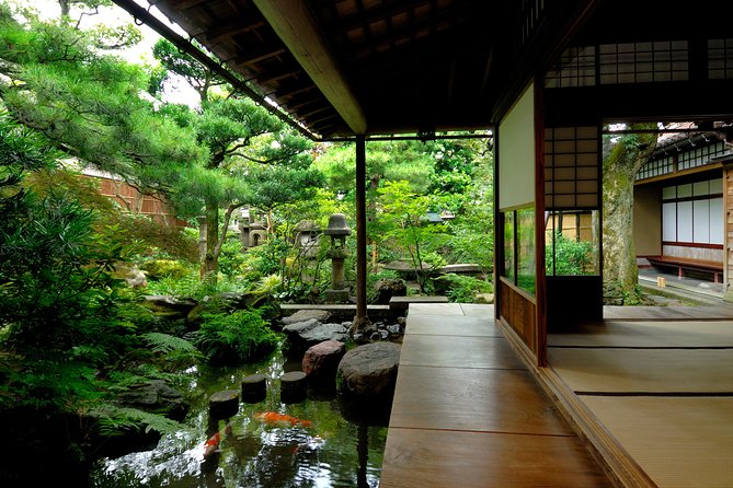 Kanazawa Full Day Tour (Private Guide) - Higashi Chaya, Kanazawa’s geisha quarter