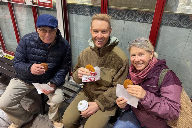 Kanazawa Gourmet Experience Omicho Market Tour - Timing, comfort, and practical details
