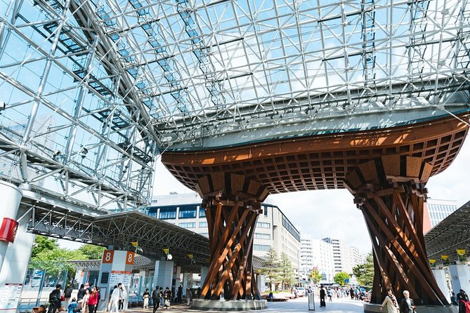 Kanazawa Like a Local: Private & Personalized Experience 2-3 hrs - How the guides shape the experience