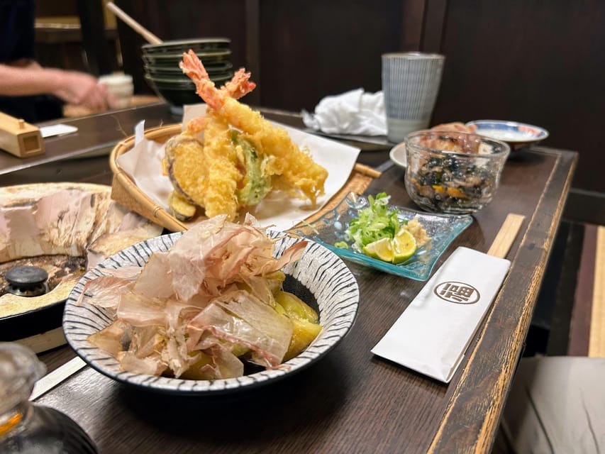 Kanazawa Night Tour With Full Course Meal - A quiet introduction to Kanazawa’s geisha district