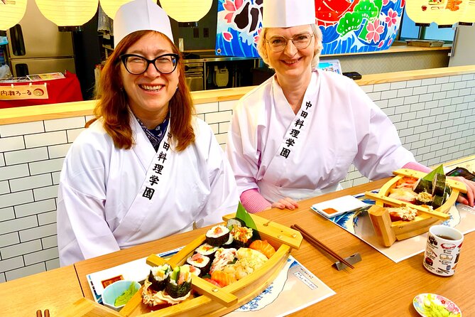 Kanazawa: Sushi & Japanese Cooking Class at a Historic School - Eating your work with a Kanazawa aperitif