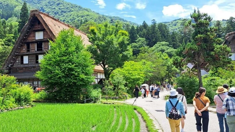 Kanazawa/Takayama: Shirakawago & Takayama Private Day Tour - FAQ