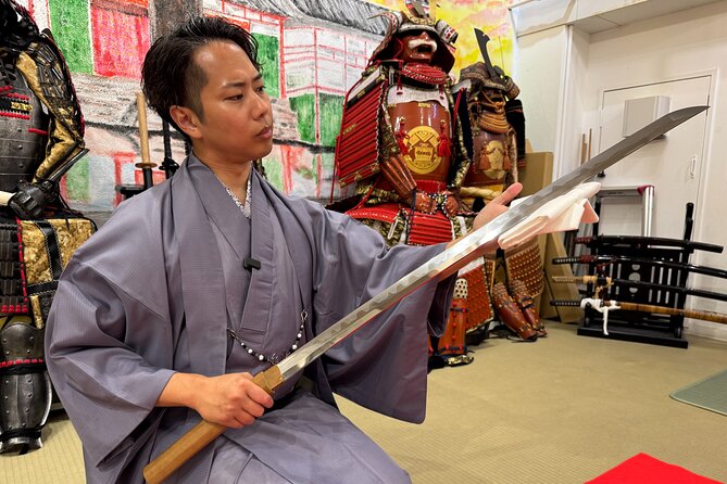 Katana Shopping with Professional Guidance in Kyoto - Key Points Before You Book