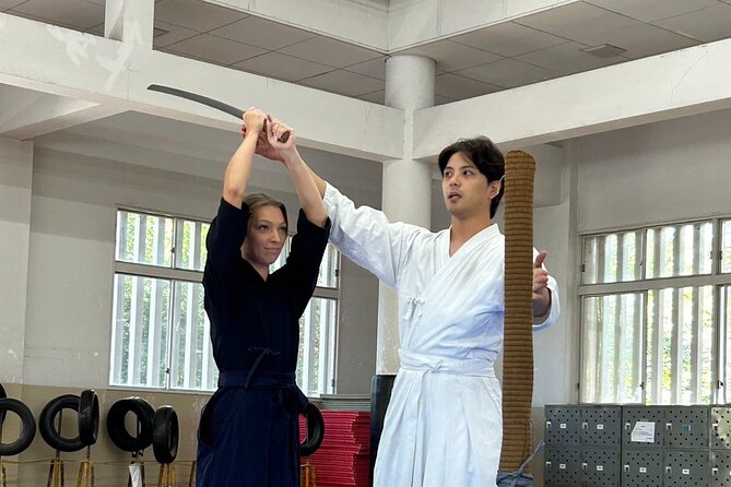 Kendo and samurai experience in Kyoto - A sword lesson, not just a costume photo