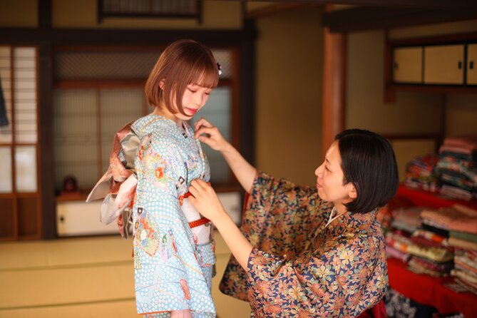 Kimono and Calligraphy Experience in Miyajima - A temple setting instead of a rental shop