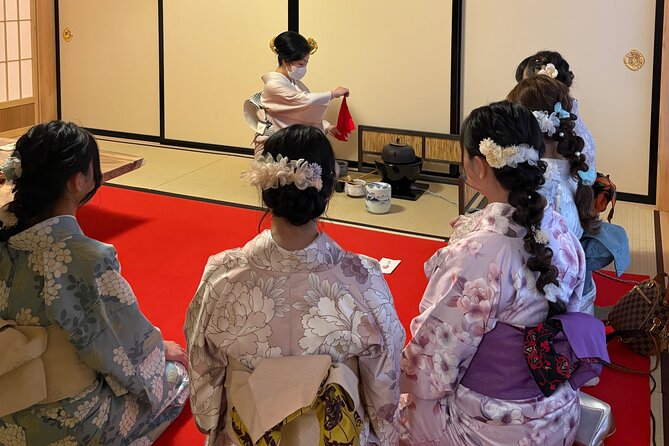 Kimono Rental and Tea Ceremony Experience in Inuyama - Walking to a temple tea room near Inuyama Castle