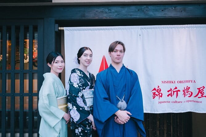 Kimono Tea Ceremony Experience at Kyoto Oritzuruya, Nishiki - Entering the tea room and learning the ritual