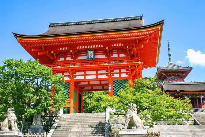 Kyoto 1 Day Golden Route Bus Tour - Lunch breaks the sightseeing rhythm