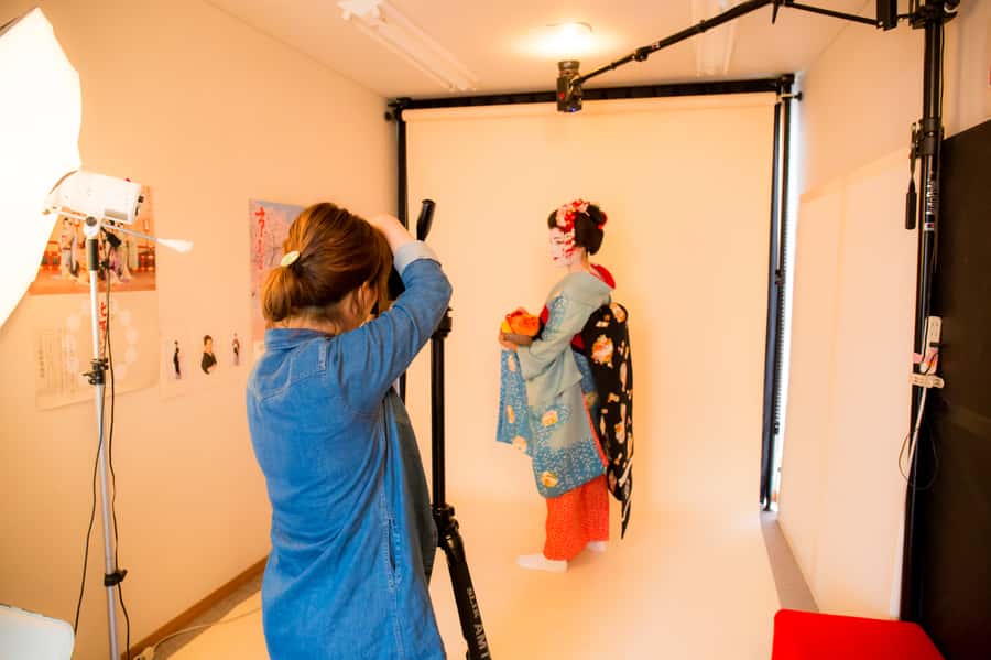 Kyoto: 2-Hour Maiko Makeover and Photo Studio Shoot - Should you book the Kyoto maiko makeover?