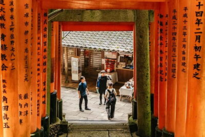 3-Hour Fushimi Inari Shrine Hidden Hiking Tour