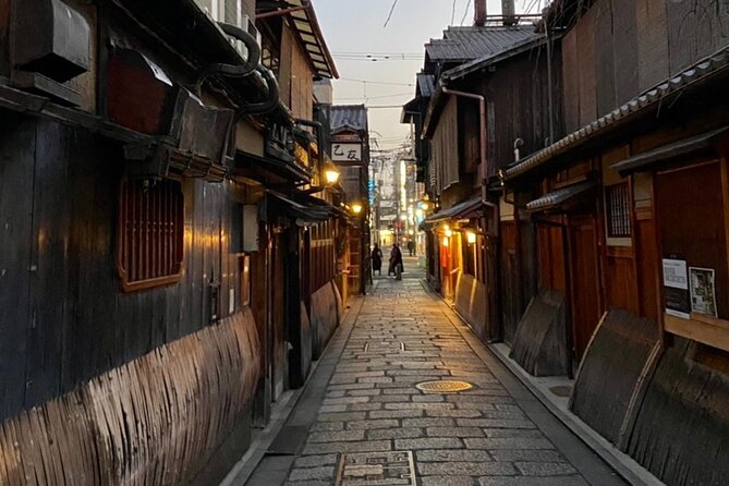 Kyoto 6h Private Tour Fushimi Inari, Kiyomizu, Gion & Hidden Gems - A fast, well-planned introduction to eastern Kyoto