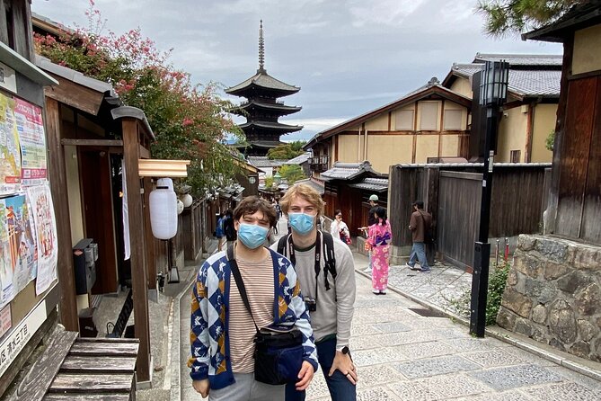 Kyoto 8hr Private Tour with Government-Licensed Guide - Price, group size, and practical value