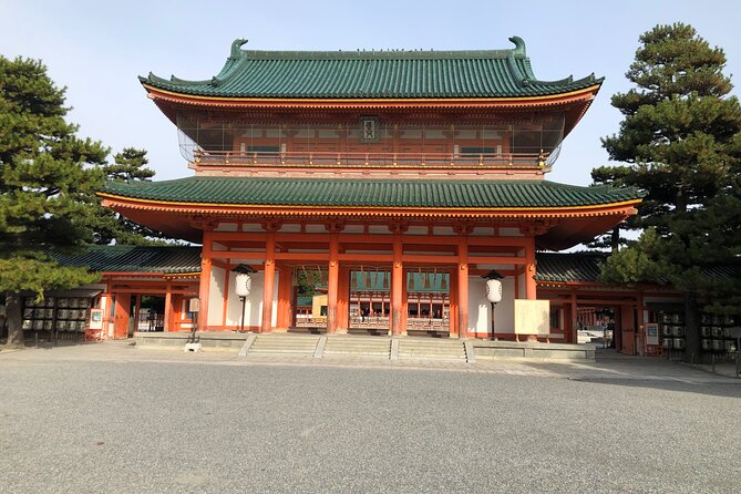 Kyoto Bamboo Forest & Golden Pavilion E-Bike Tour - Tenryu-ji’s garden in Arashiyama