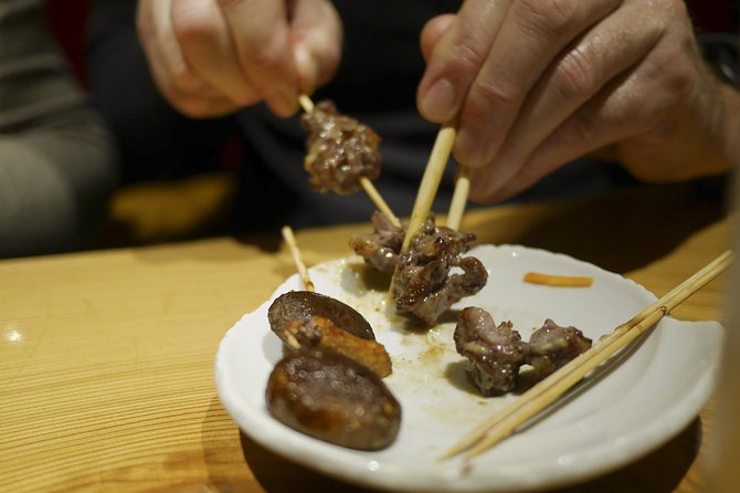 Kyoto Casual Evening Pontocho Food Tour - What the small group changes
