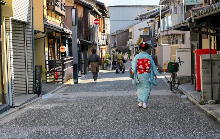 Kyoto: Early Bird E-Bike Tour with Lunch - Ginkakuji and the Path of Philosophy