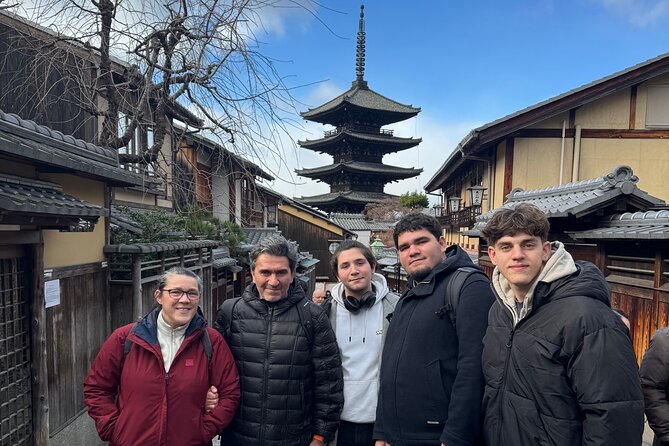 Kyoto Early Bird English Tour: Fushimi Inari & Gion(Private opt) - Walking Sannenzaka and Ninenzaka