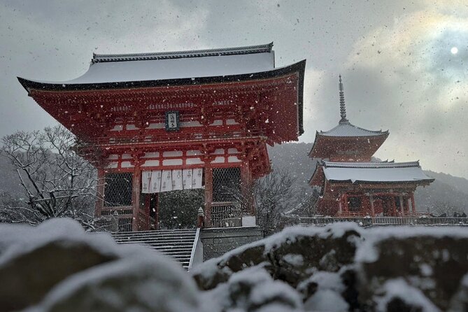 Kyoto Early Bird English Tour: Fushimi Inari & Gion(Private opt) - Ending at Yasaka Shrine
