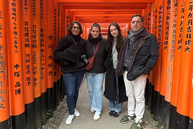 Kyoto Early Bird English Tour: Fushimi Inari & Gion(Private opt) - Yasaka Pagoda and Yasaka Koshin-Do