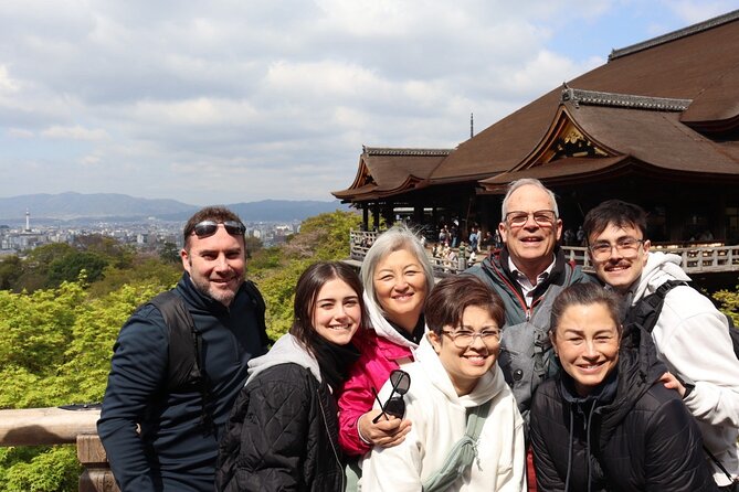 Kyoto Early Bird English Tour: Gion & Higashiyama(Private opt) - Yasaka Pagoda and the climb toward Higashiyama