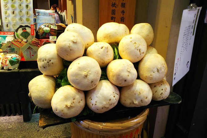 Kyoto Early Riser Platinum One-Day Walking Tour - The real cost: $130.79 plus local expenses