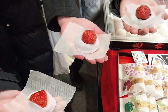 Kyoto Food Tour of 10 Tastings with Wagyu, Mochi & More Surprises - Starting near Karasuma Oike