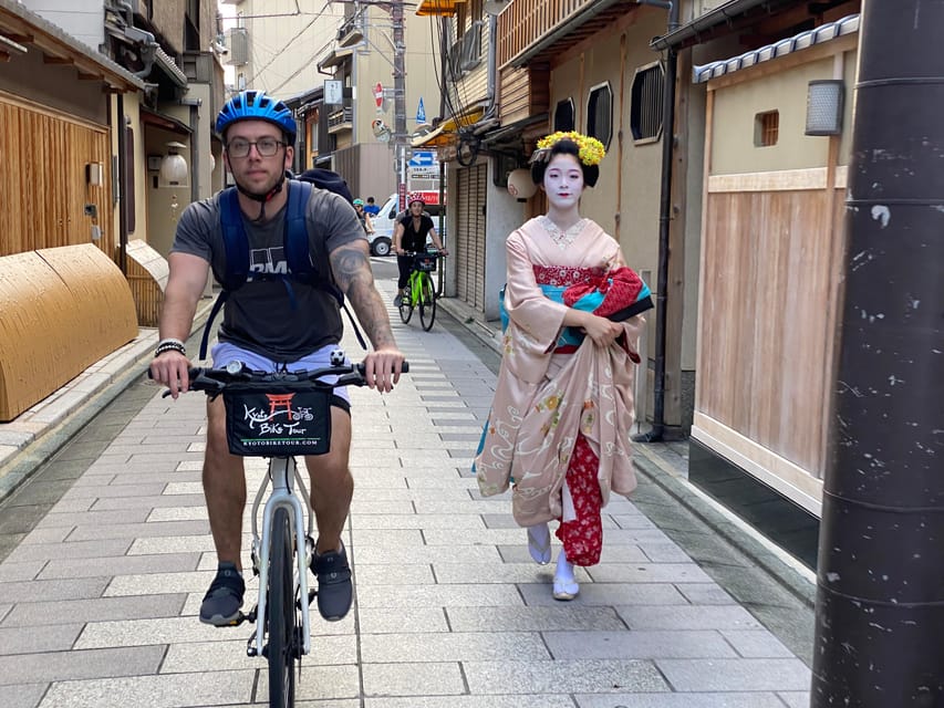 Kyoto: Full-Day City Highlights Bike Tour with Light Lunch - Arashiyama Bamboo Grove sets the tone