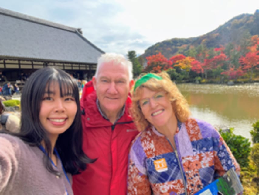 Kyoto: Fushimi Inari, Kinkakuji, Bamboo Grove 1 Day Bus Tour - Fushimi Inari and the torii gate tunnels