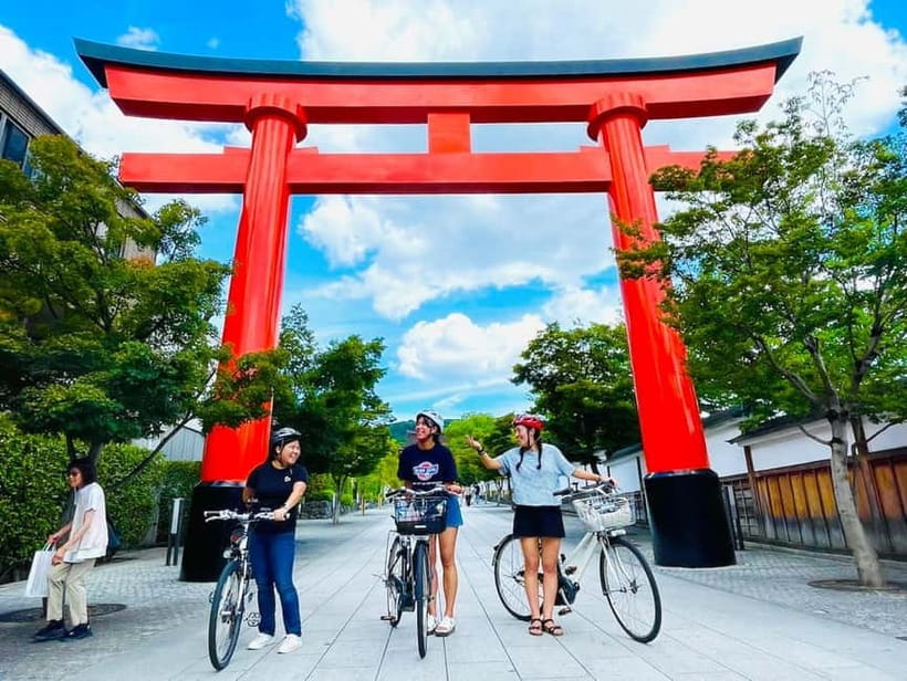 Kyoto: Fushimi Inari Shrine and Tofukuji Temple E-Bike Tour - Gion, geisha culture, and everyday Kyoto