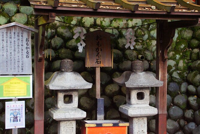Kyoto: Fushimi Inari Shrine Walking Tour - Why Fushimi Inari deserves more than a quick photo stop